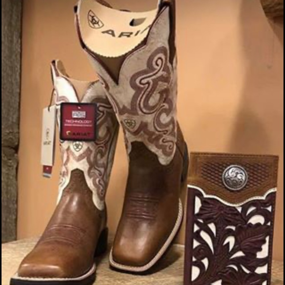 ARIAT Cowgirl Wide Square Toe Boots